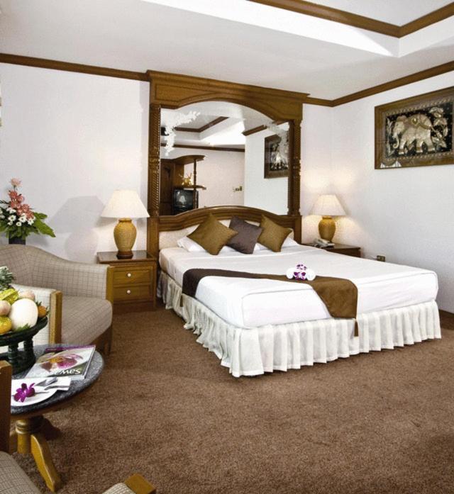 Chiangmai Ratanakosin Hotel Chiang Mai Ngoại thất bức ảnh