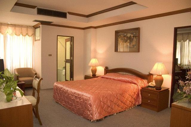 Chiangmai Ratanakosin Hotel Chiang Mai Ngoại thất bức ảnh