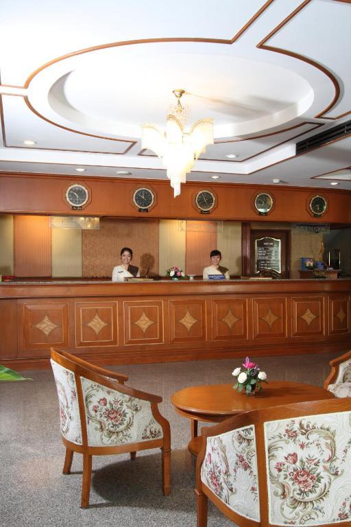 Chiangmai Ratanakosin Hotel Chiang Mai Phòng bức ảnh